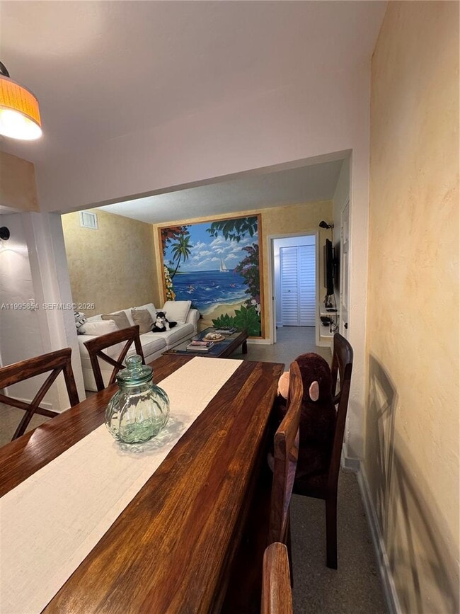 Building Photo - 510 76th St