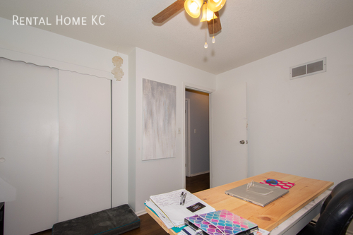 Building Photo - 4828 Bond-
