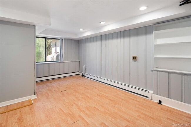 Building Photo - 37 Mekeel St
