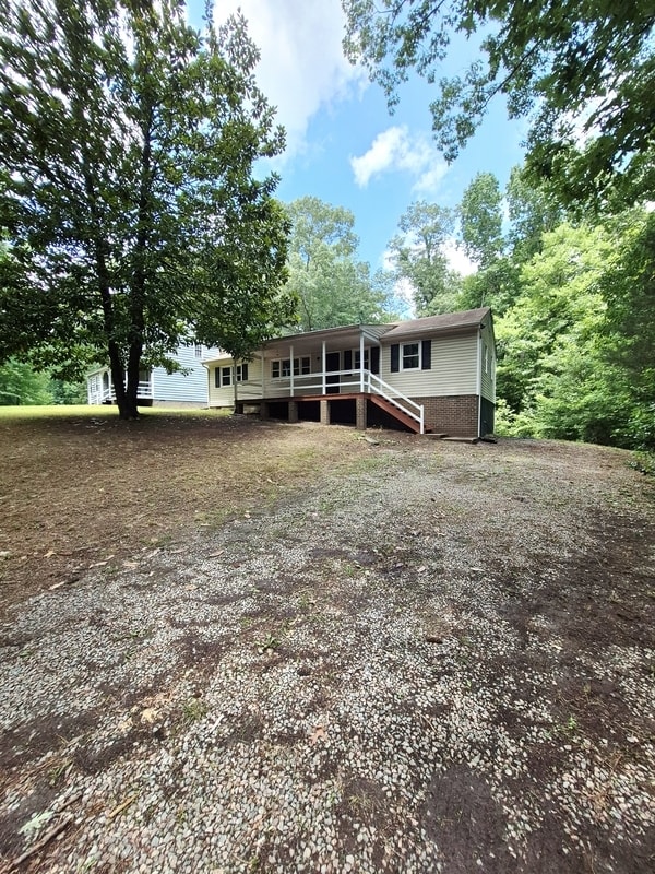 Building Photo - 3041 Clintwood Rd