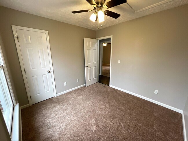 Building Photo - Updated 4 Bedroom / 3 Bathroom with In-Law Suite in Jack Britt School District!