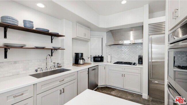Building Photo - 25252 Malibu Rd
