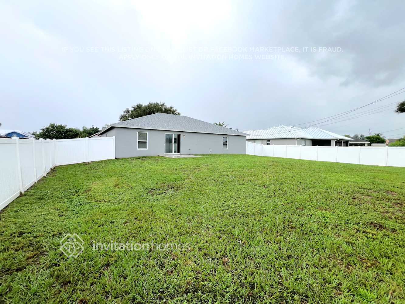 Building Photo - 841 SW Kappa Ave