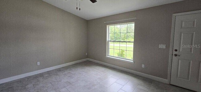Building Photo - 2830 162nd Ln