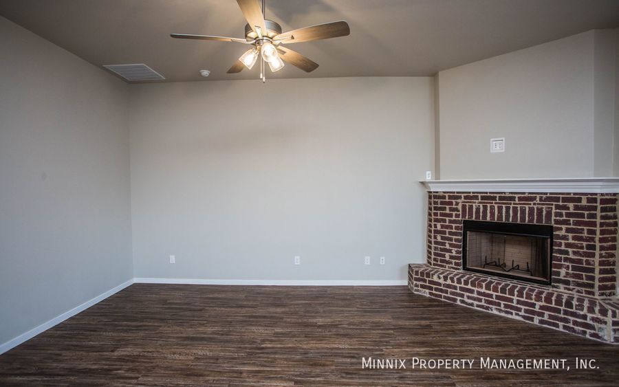 Building Photo - 2103 Kirksey Ave