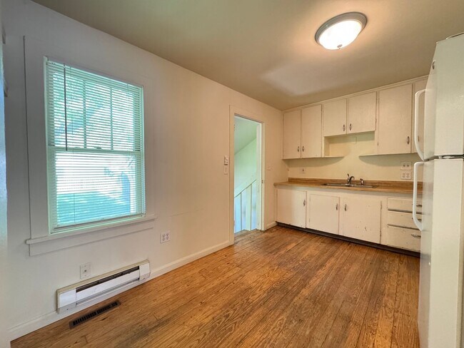 Building Photo - Great Duplex Unit near Downtown Loveland