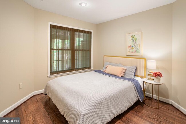 Building Photo - 11434 Cedar Ridge Dr