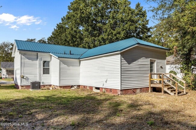 Building Photo - RENTAL HOME 2BD/1BTH