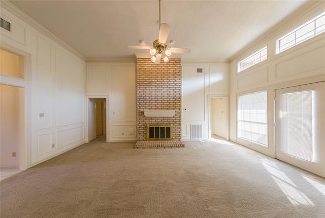 Building Photo - 2119 Antibes Dr
