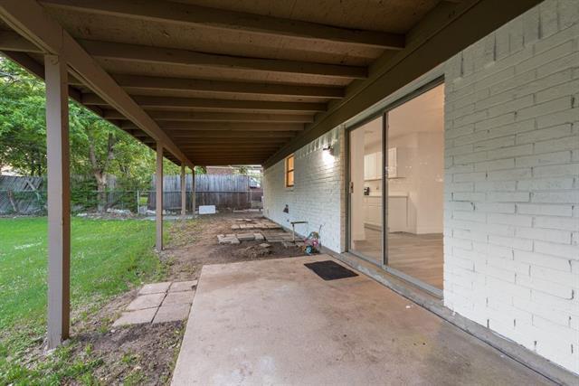 Building Photo - 6048 Hillcrest Dr