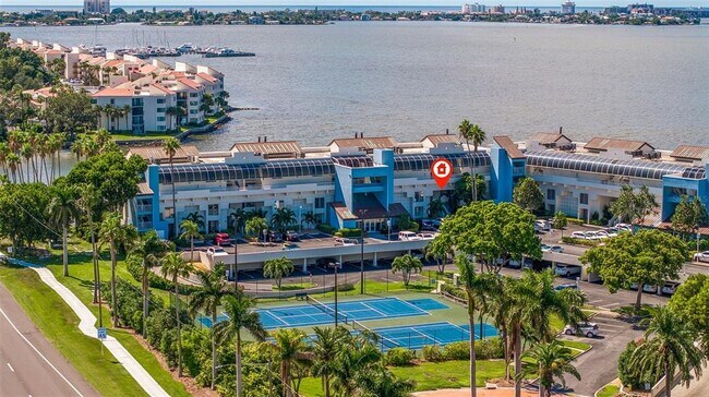 Building Photo - 5281 Isla Key Blvd S