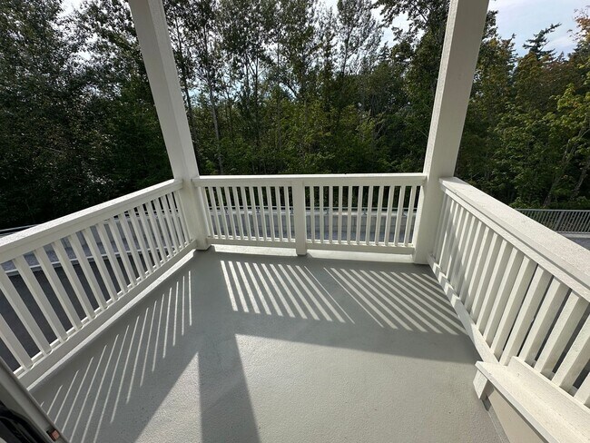 Building Photo - 3501 Sussex Dr