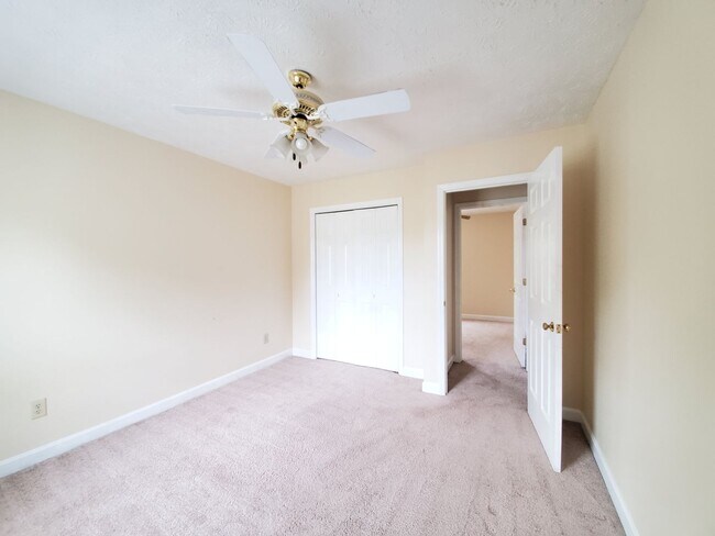 Building Photo - 3508 Gowan Ln