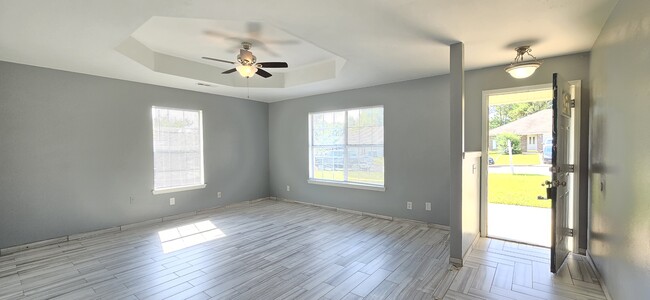 Building Photo - 1103 Mallard Pl