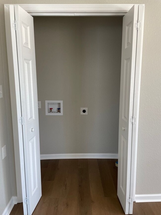 Building Photo - Application Received! *No Pets* Fully Renovated 2 Bed, 1 Bath Home in Prime Location *Lawn Care I...