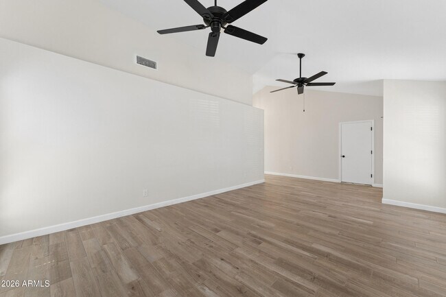 Building Photo - 7214 W Sierra Vista Dr