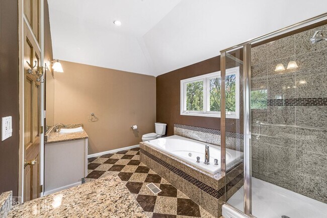 Building Photo - Executive Style Four Bedroom Home with Finished Basement