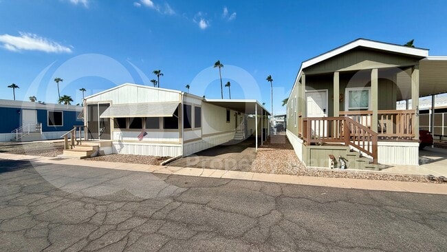 Building Photo - 2701 E Allred Ave