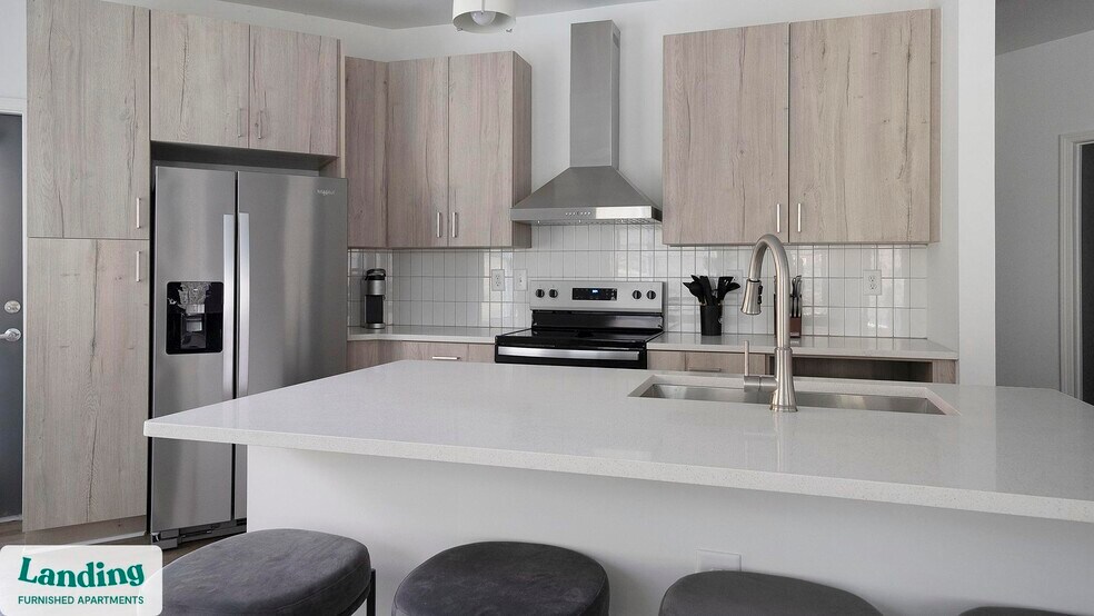 Building Photo - 2800 Milan Ct