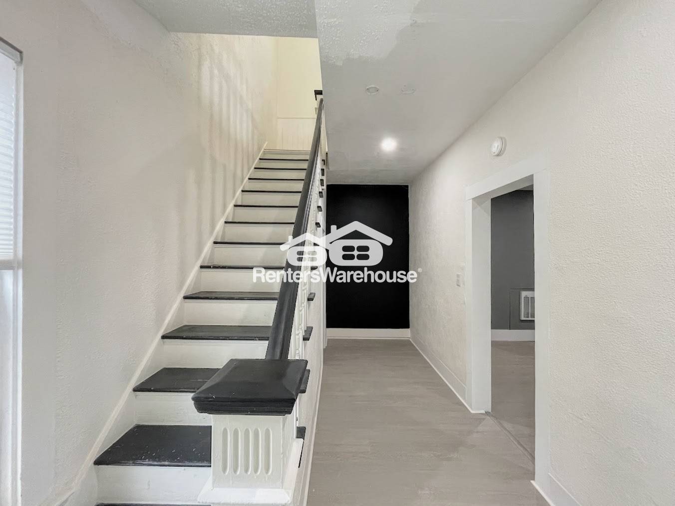 Building Photo - 315 Highland Ave