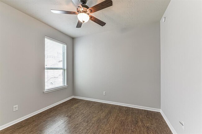 Building Photo - 3138 Palacious Falls Lane