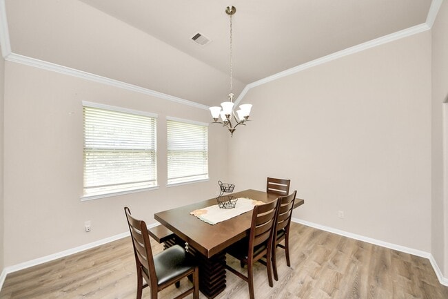 Building Photo - 20626 Bandrock Terrace