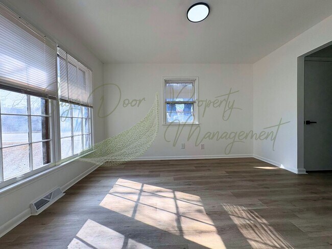 Building Photo - BEAUTIFUL HOME IN KANSAS CITY KANSAS