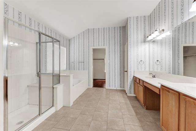 Building Photo - 509 Lochwood Dr