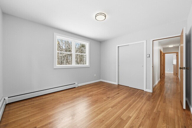 Building Photo - 11 Caribou Dr