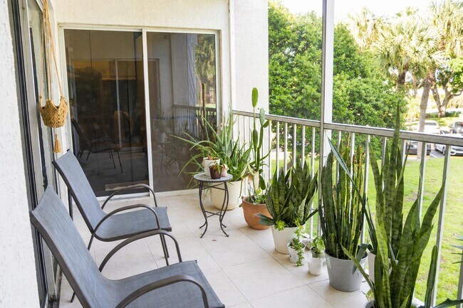 Building Photo - 5910 Morningstar Cir