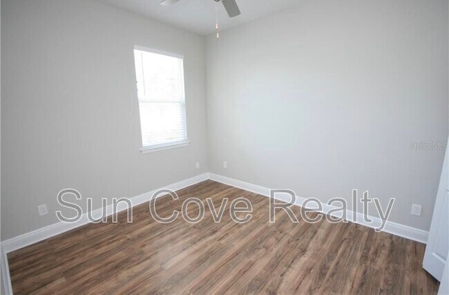 Building Photo - 4029 Forecast Dr