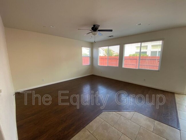 Building Photo - 1826 W Van Gogh