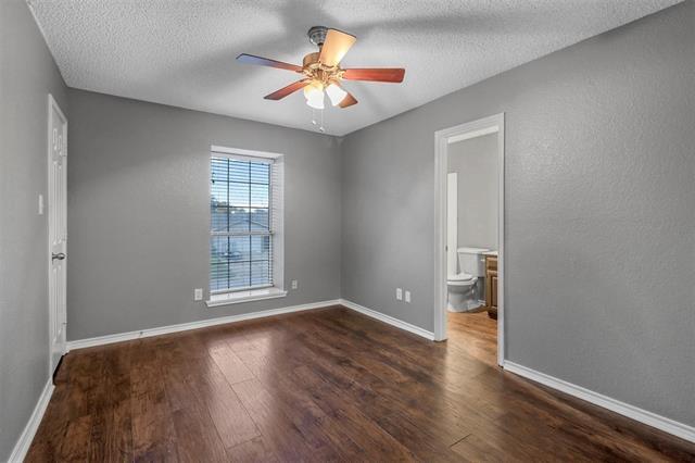 Building Photo - 814 Custer St