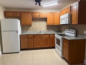 Building Photo - 4159 Sherri Ct