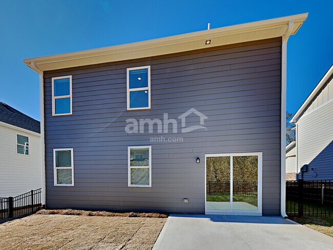 Building Photo - 548 Smt Vw Ln
