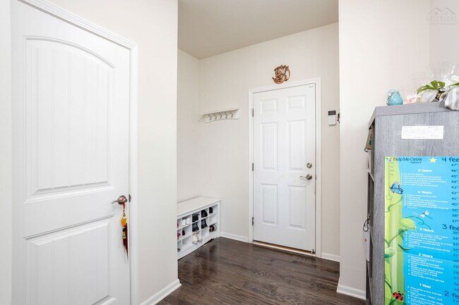 Building Photo - 2391 Findley Cir