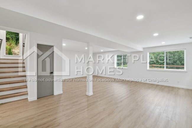 Building Photo - 2032 N Castle Way