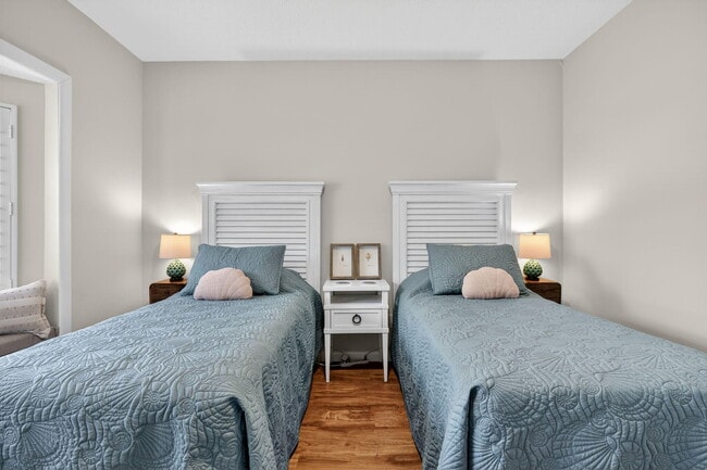 Building Photo - 3069 Mainsail Cir