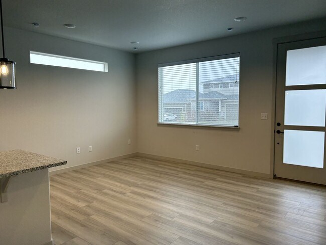 Building Photo - Spacious 3-Bedroom Berthoud Home – Available Now