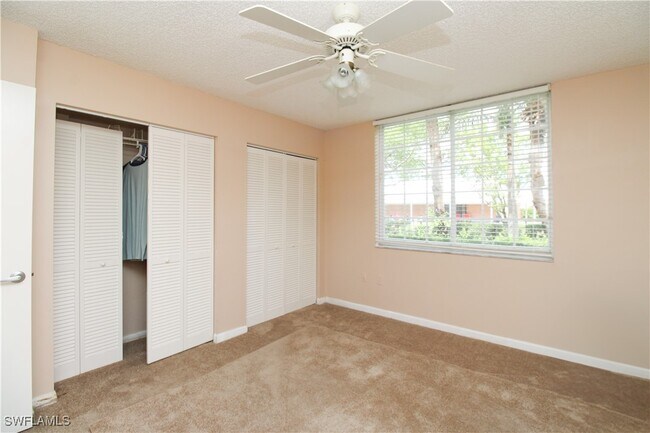 Building Photo - 1190 Wildwood Lakes Blvd