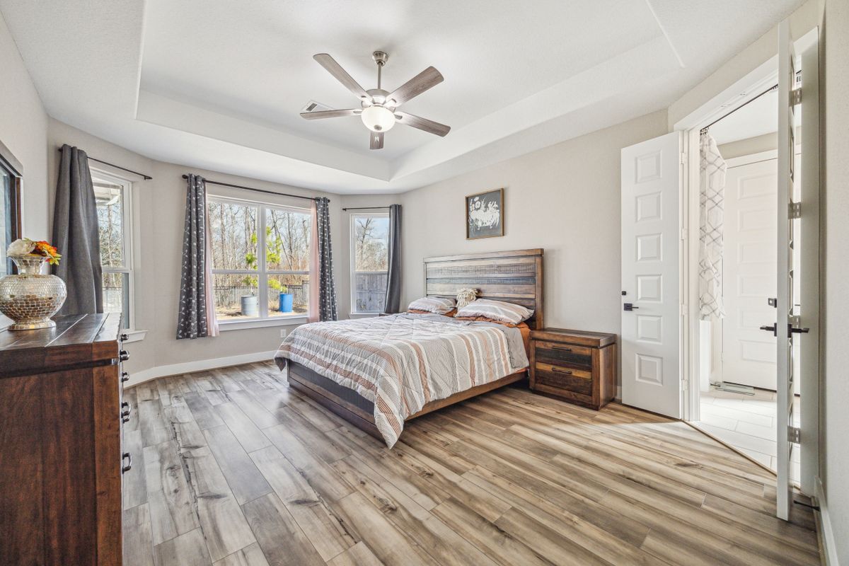 Building Photo - 17547 Harper's Way