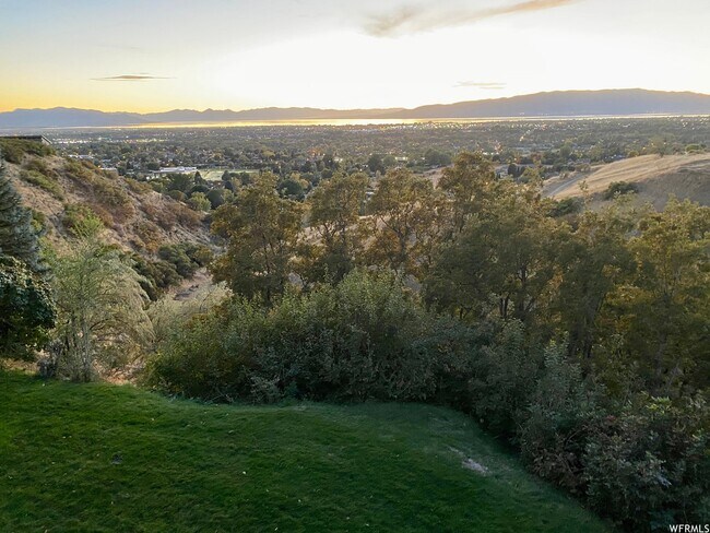 Building Photo - 3983 N Quail Ridge Dr