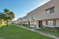 Building Photo - 6941 E Osborn Rd