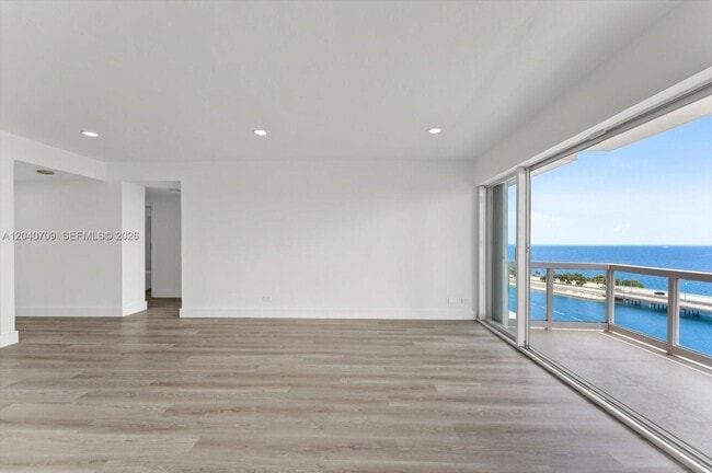 Building Photo - 2451 Brickell Ave