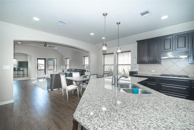 Building Photo - 8086 Arezzo Dr