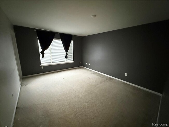 Building Photo - 41290 Maplewood Drive