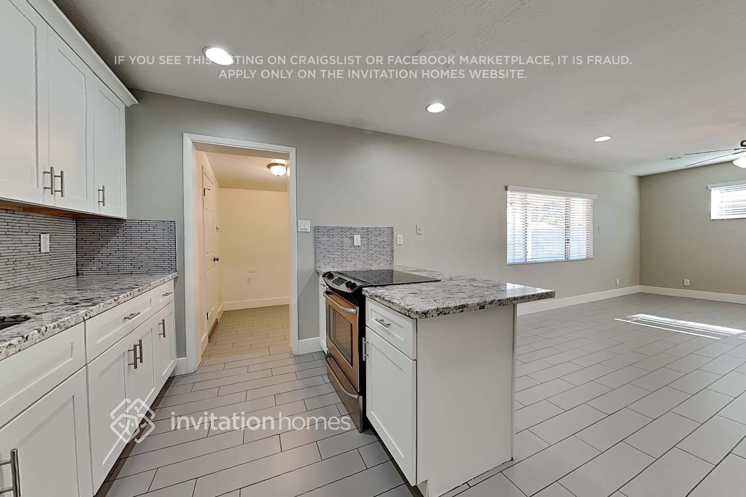 Building Photo - 7501 E Latham St