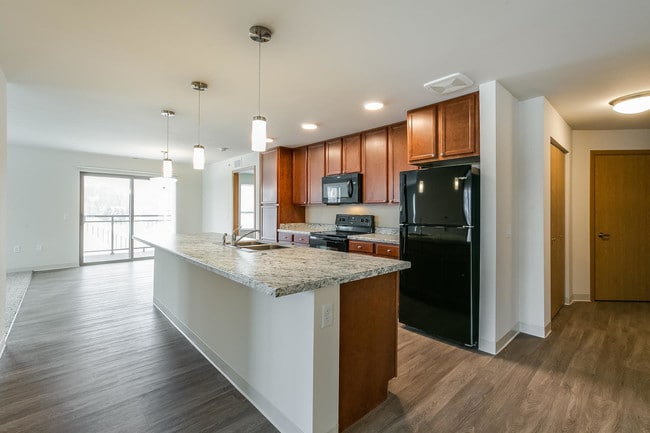 Kitchen - 19200 Elston Rd