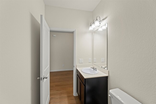 Building Photo - 10072 Pappas Dr