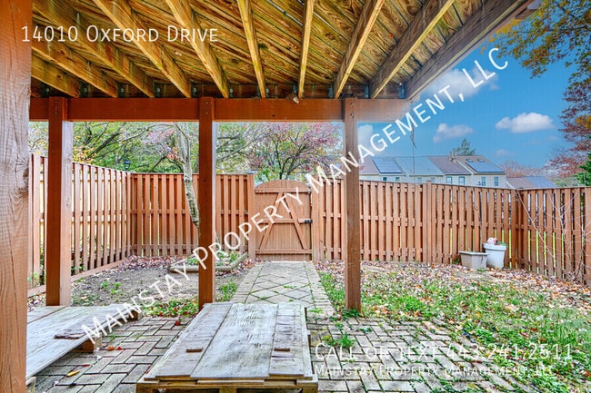 Building Photo - 14010 Oxford Dr